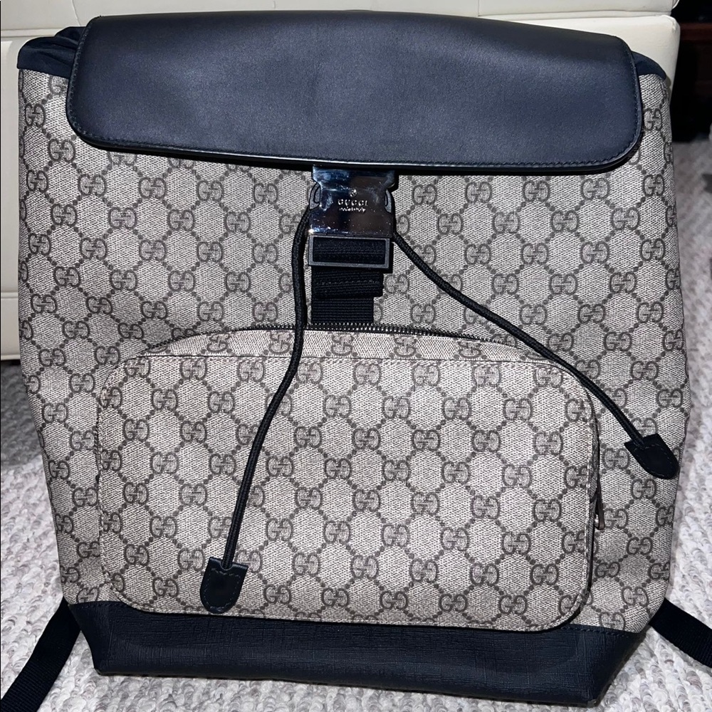 GG Supreme Leather Backpack